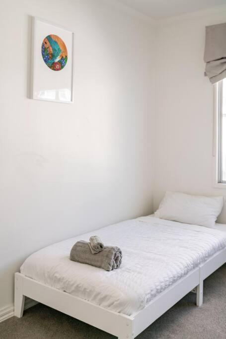 Spacious Penthouse With Spectacular Harbour Views! 奥克兰 外观 照片